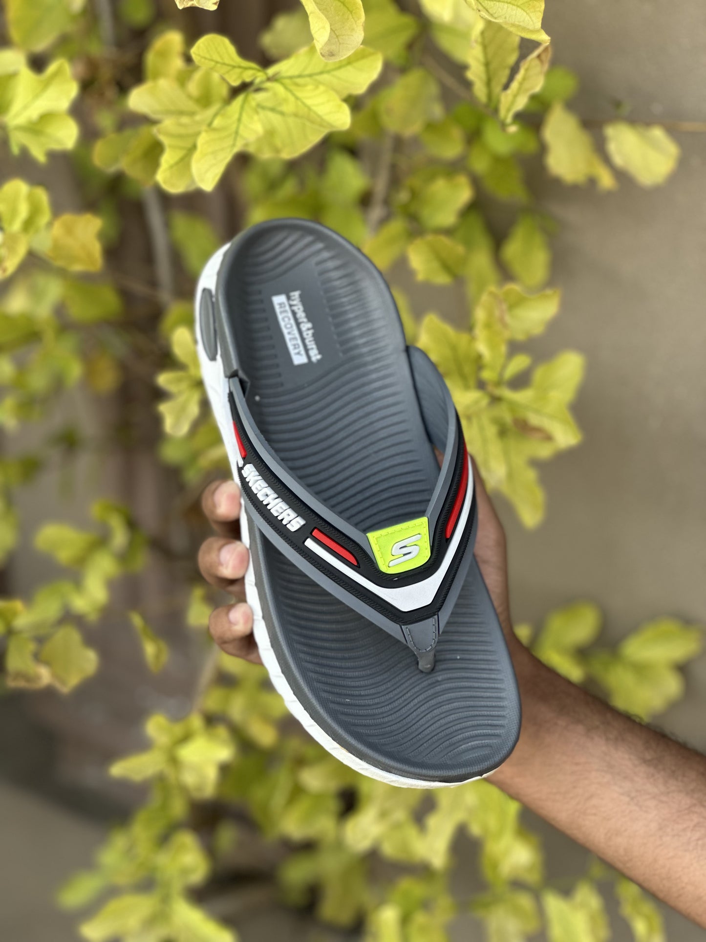 FLIP FLOP SLIDE