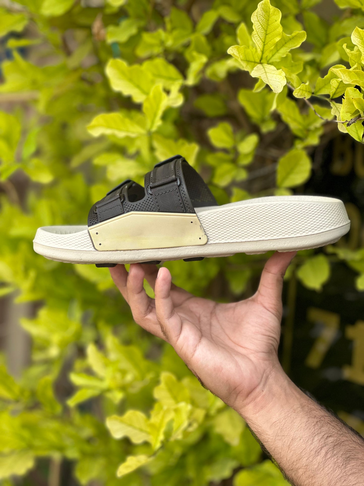 AURA SLIDE