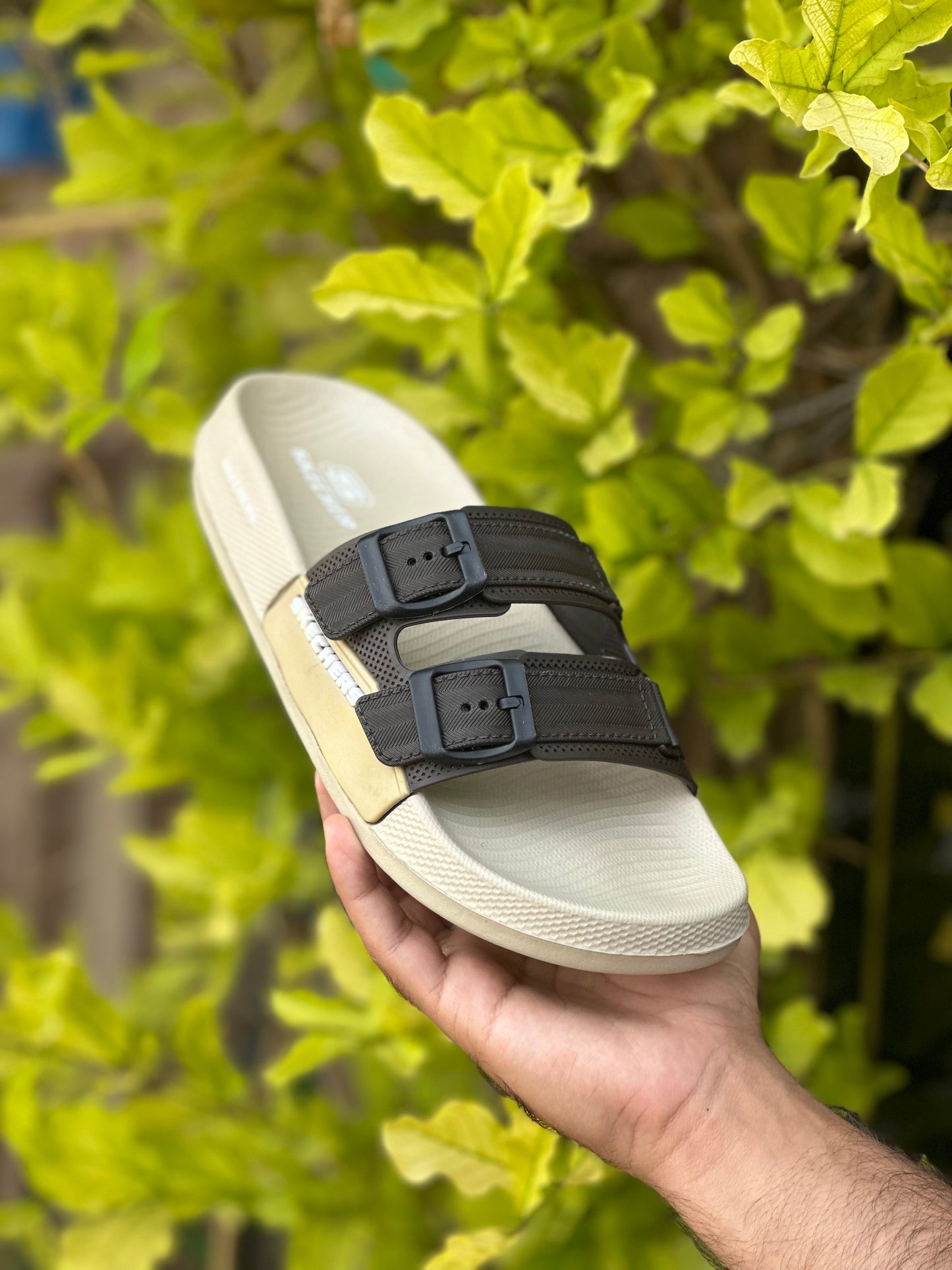 AURA SLIDE