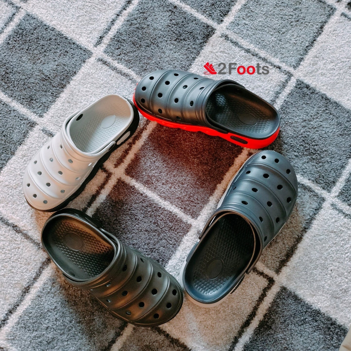 COMFYKICKS - Special Crocs