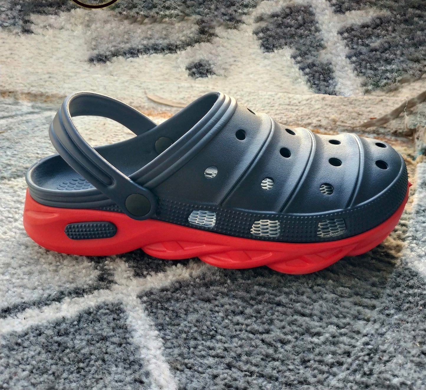 COMFYKICKS - Special Crocs