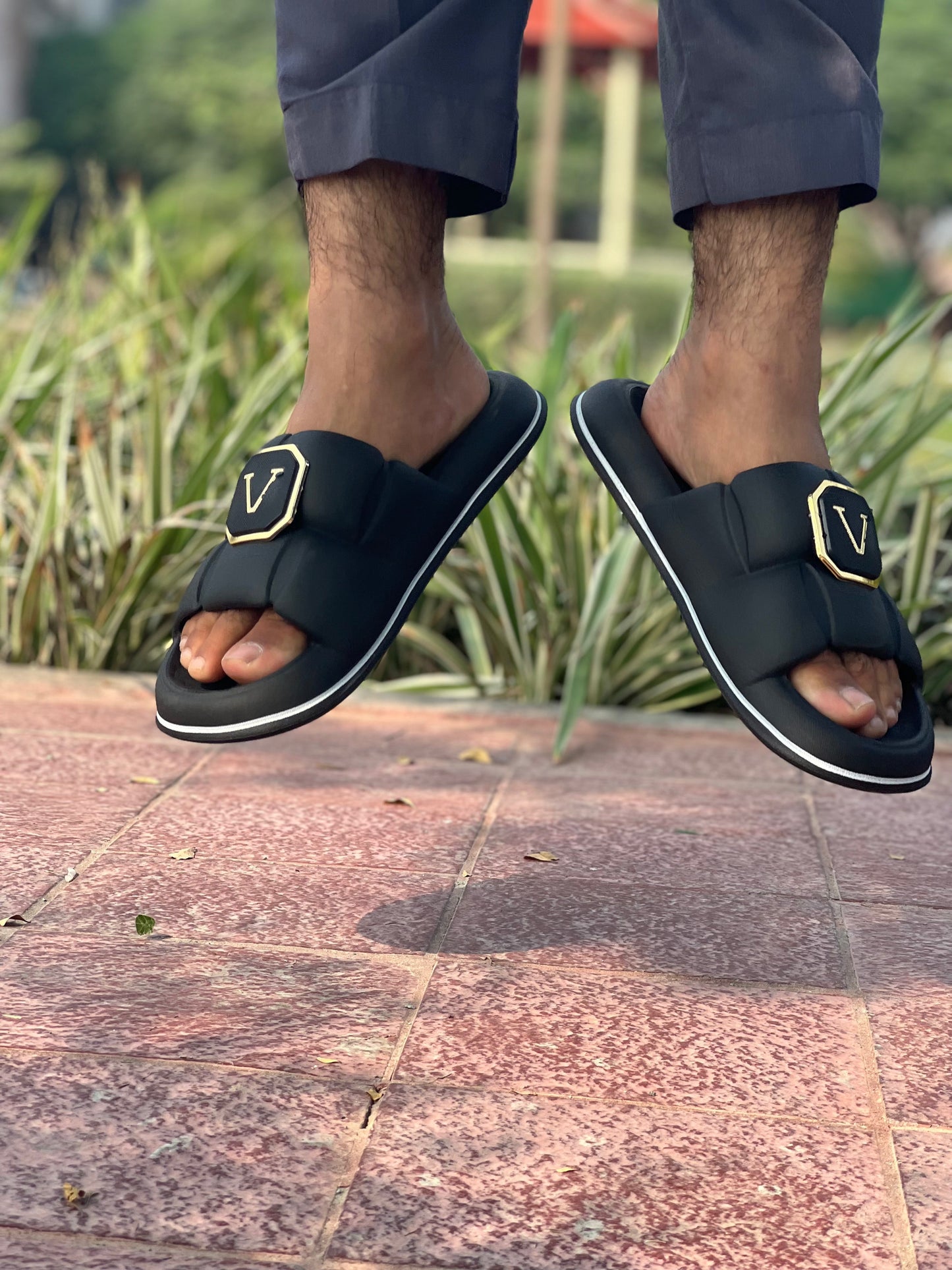 Comfy Classy  Slides