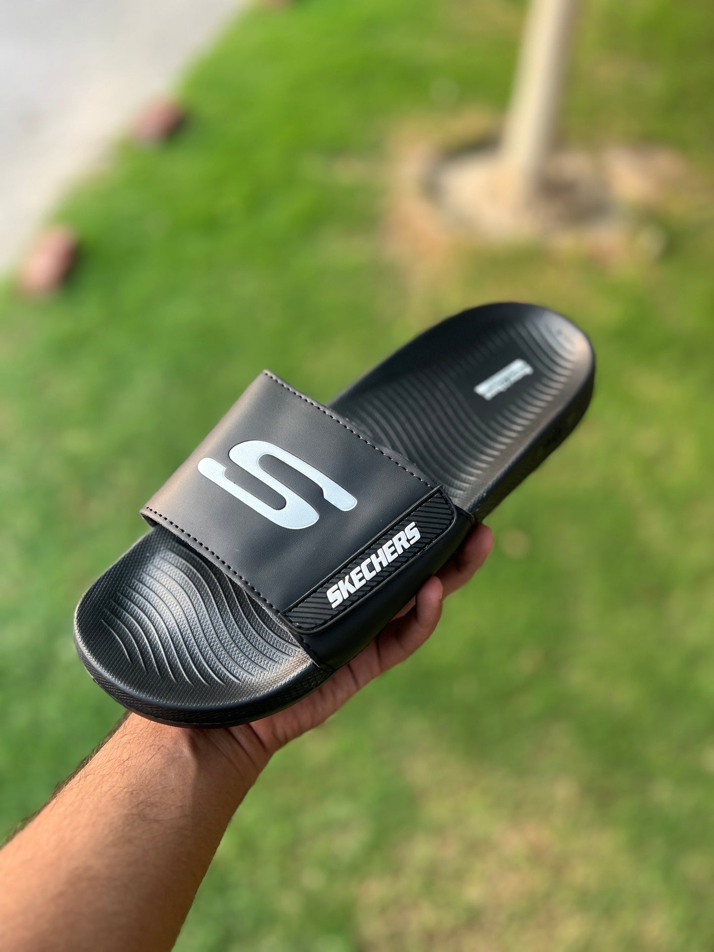 SKETCHER HYPER BURST SLIDES - BY ZARBUN