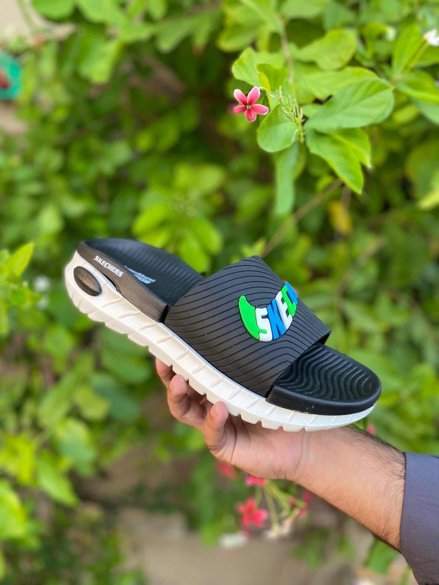 Skecher Aura Slides - By Zurban