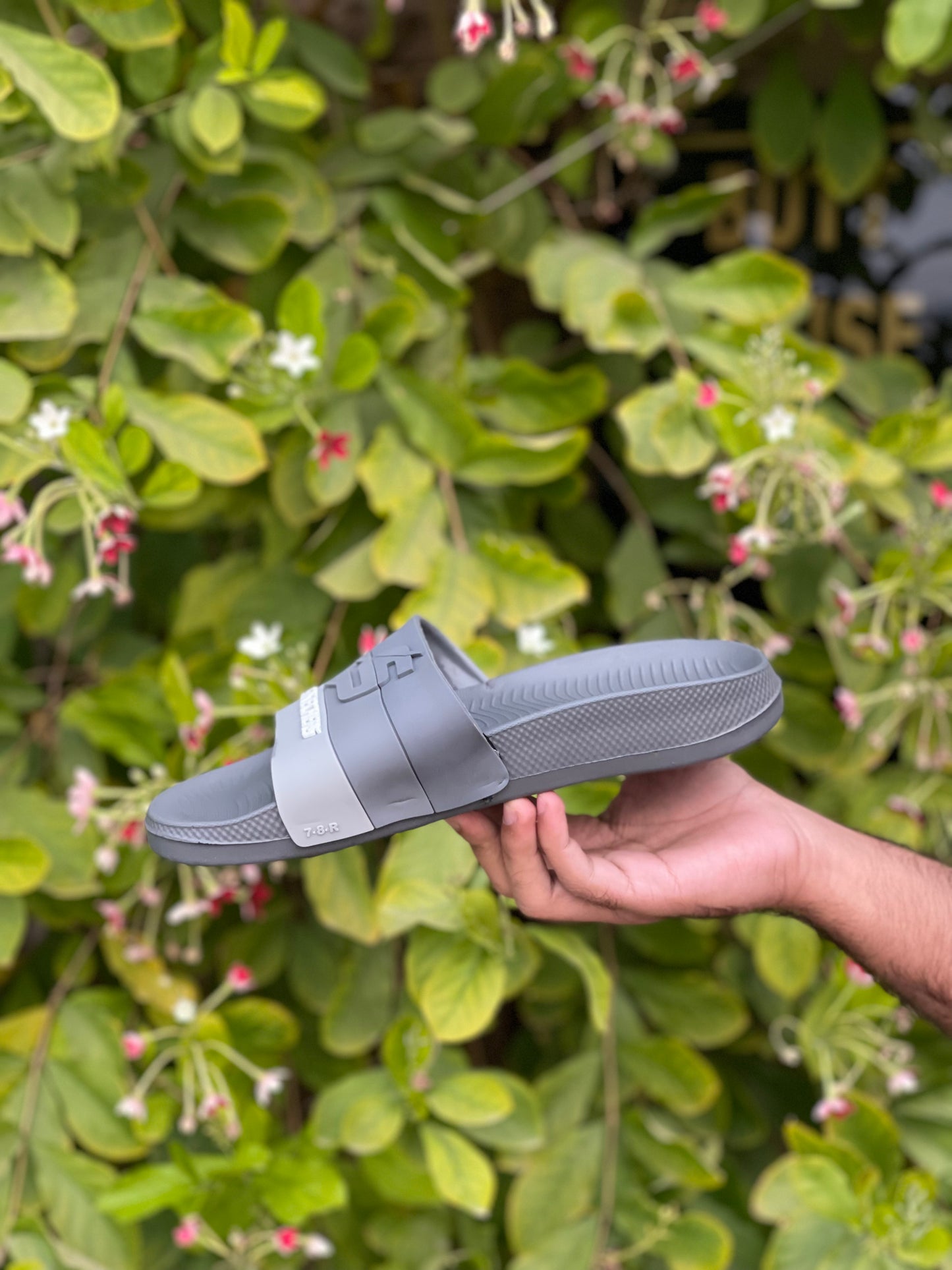 Skecher Zee Slides - By Olee