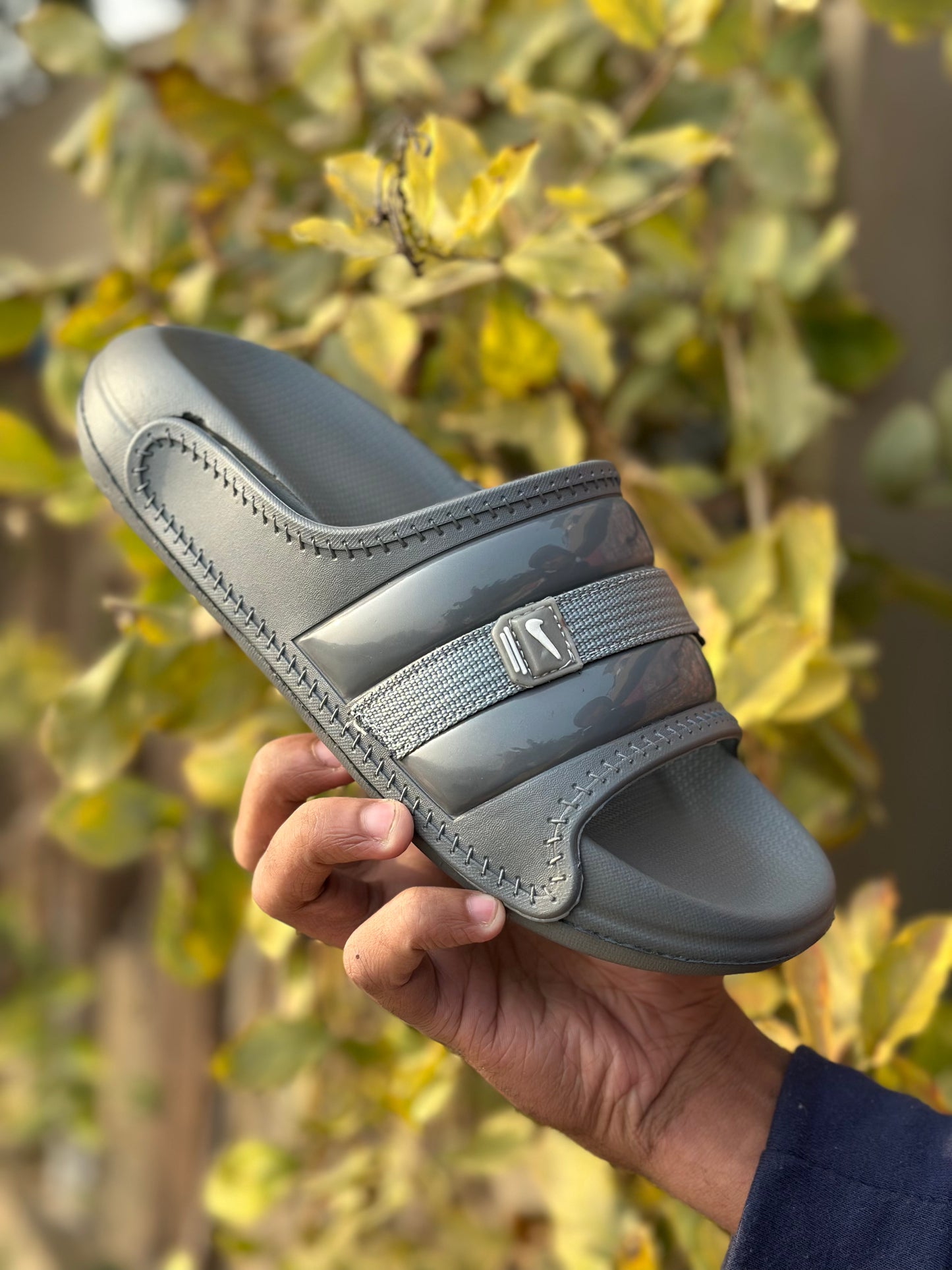 PREMIUM SLIDE