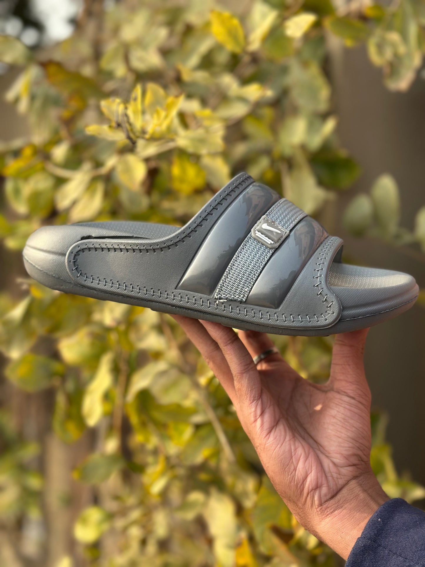 PREMIUM SLIDE