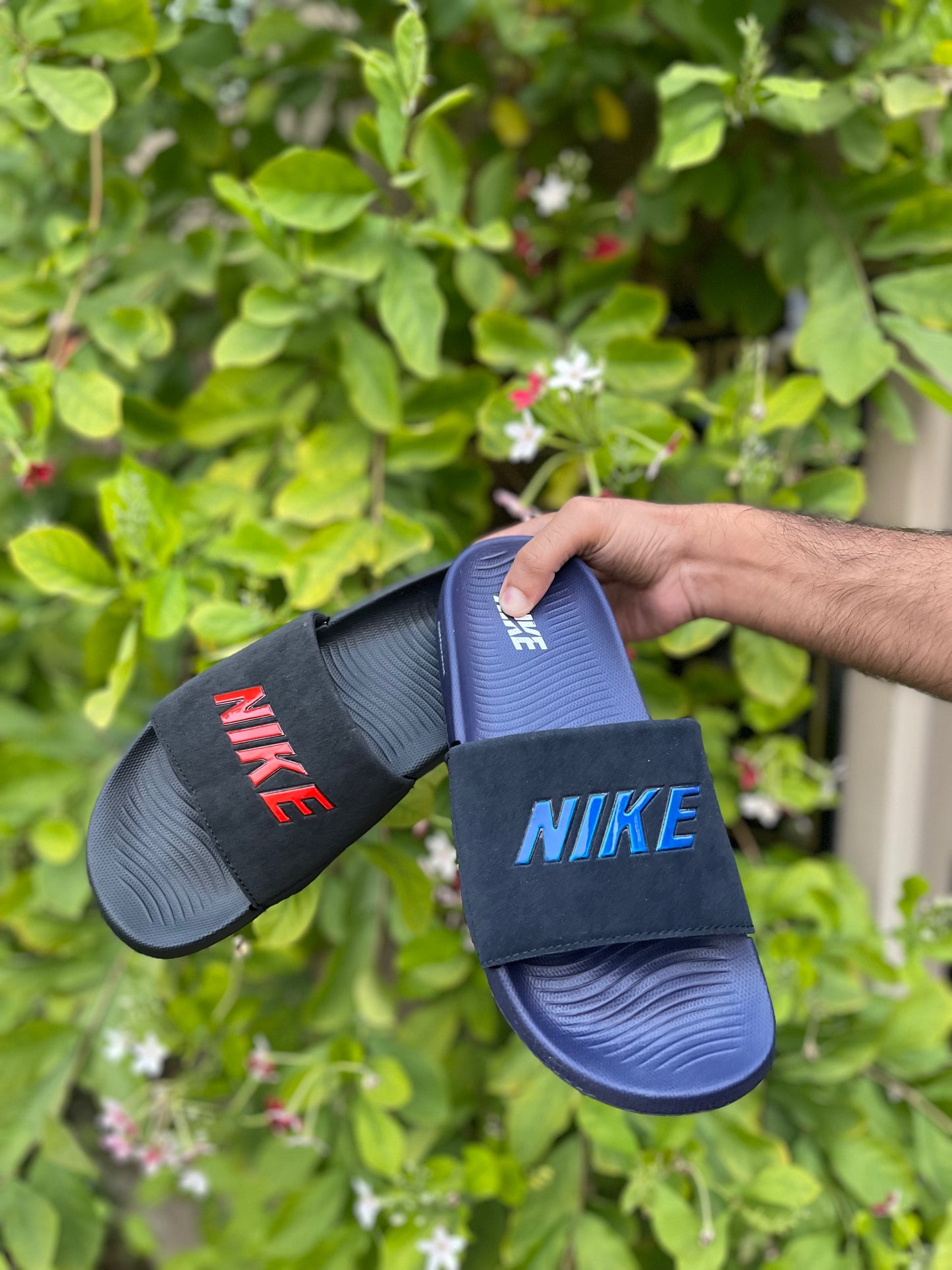 NIKE SLIDES | By Olee