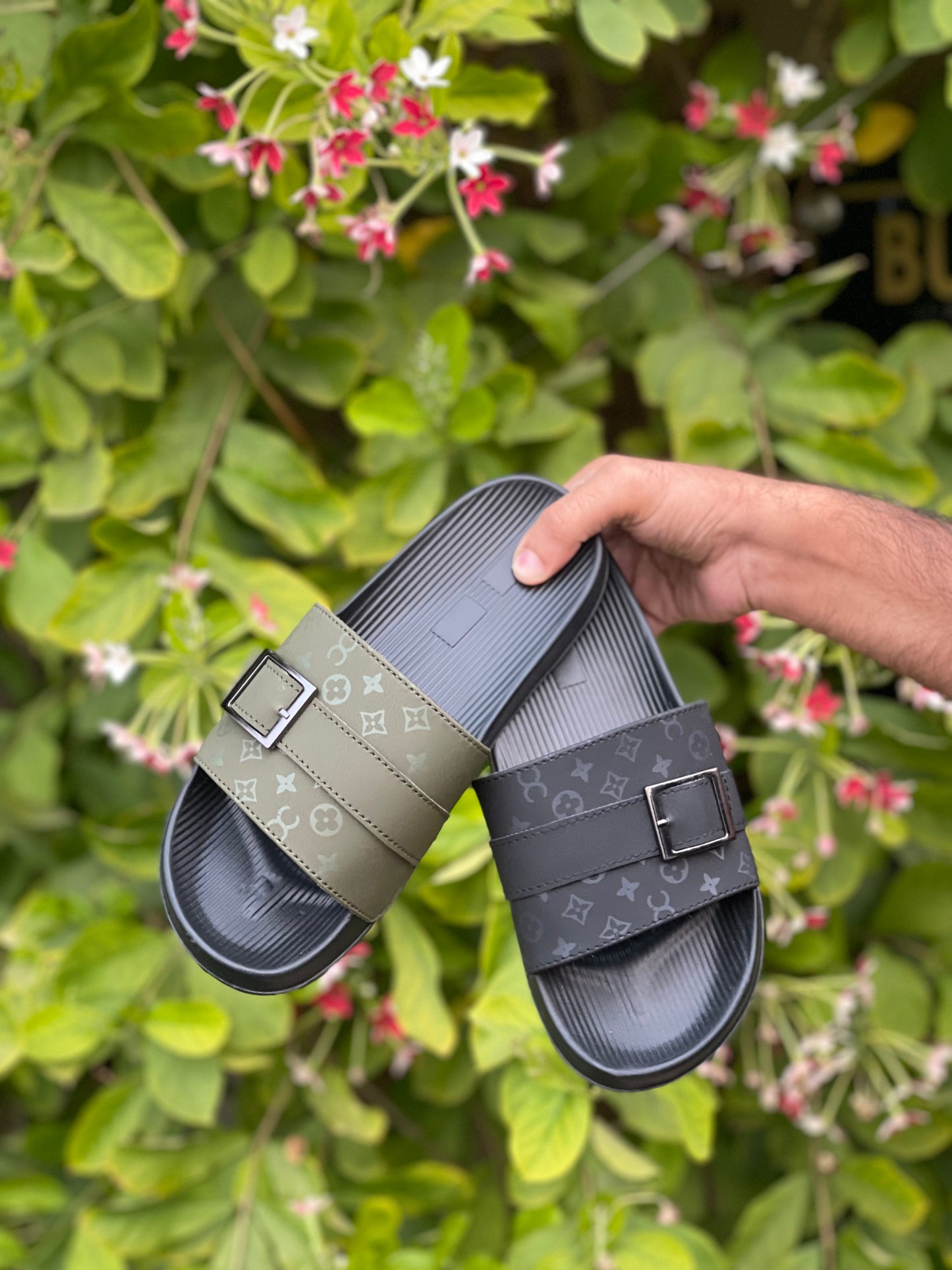 LV Premium Slides - By Olee