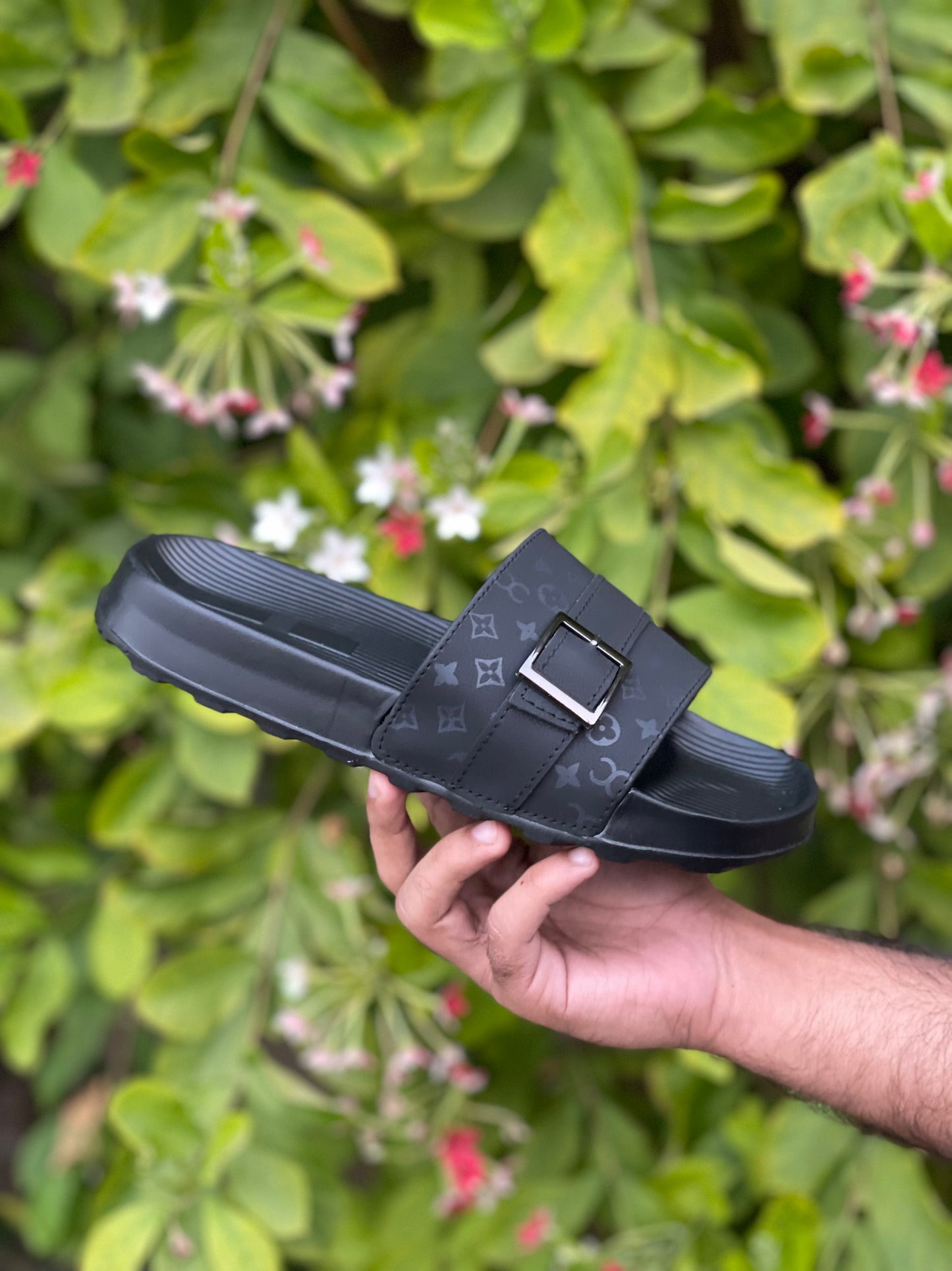 LV Premium Slides - By Olee