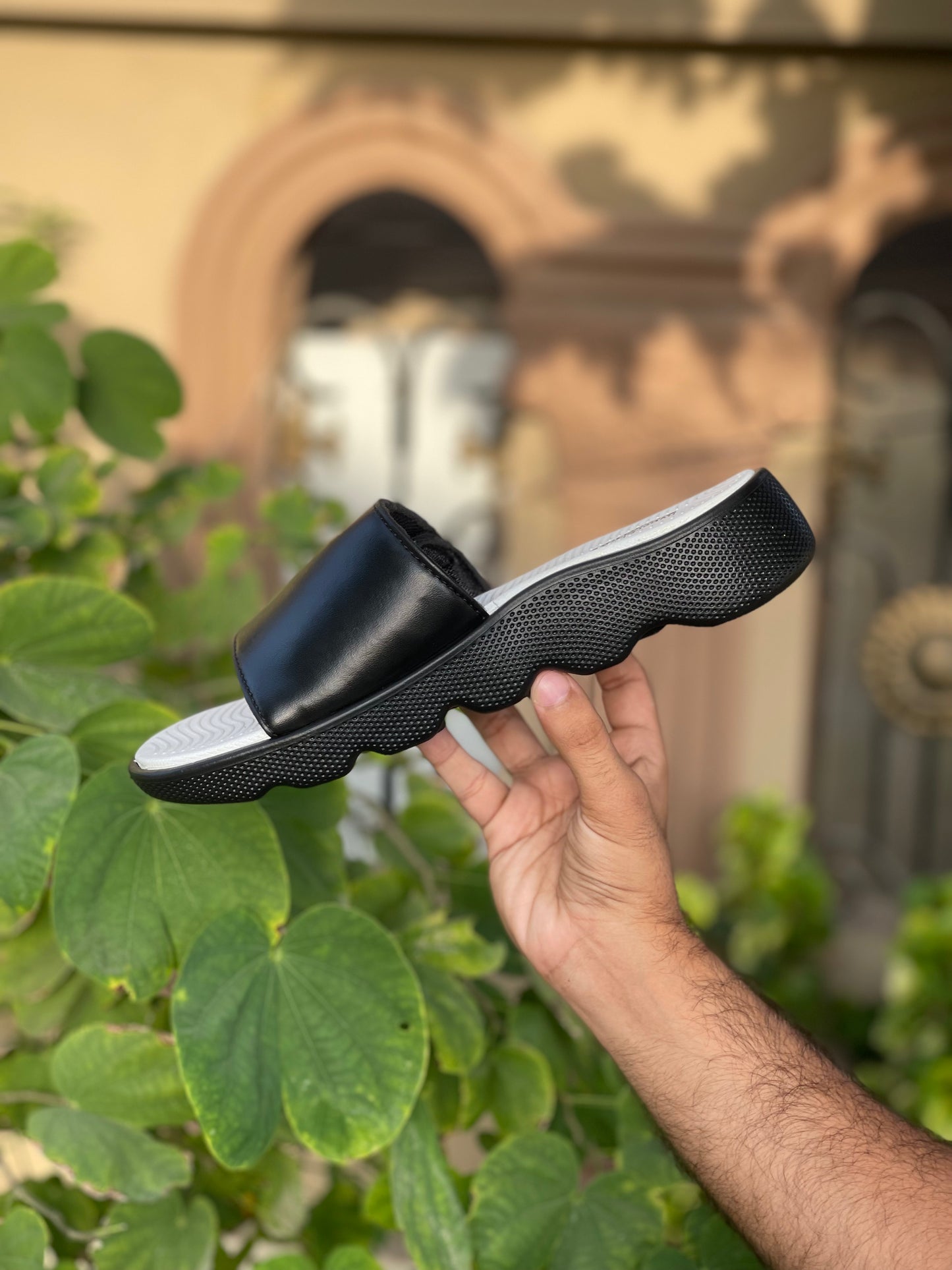 Skecher Wavy Slides - By Olee