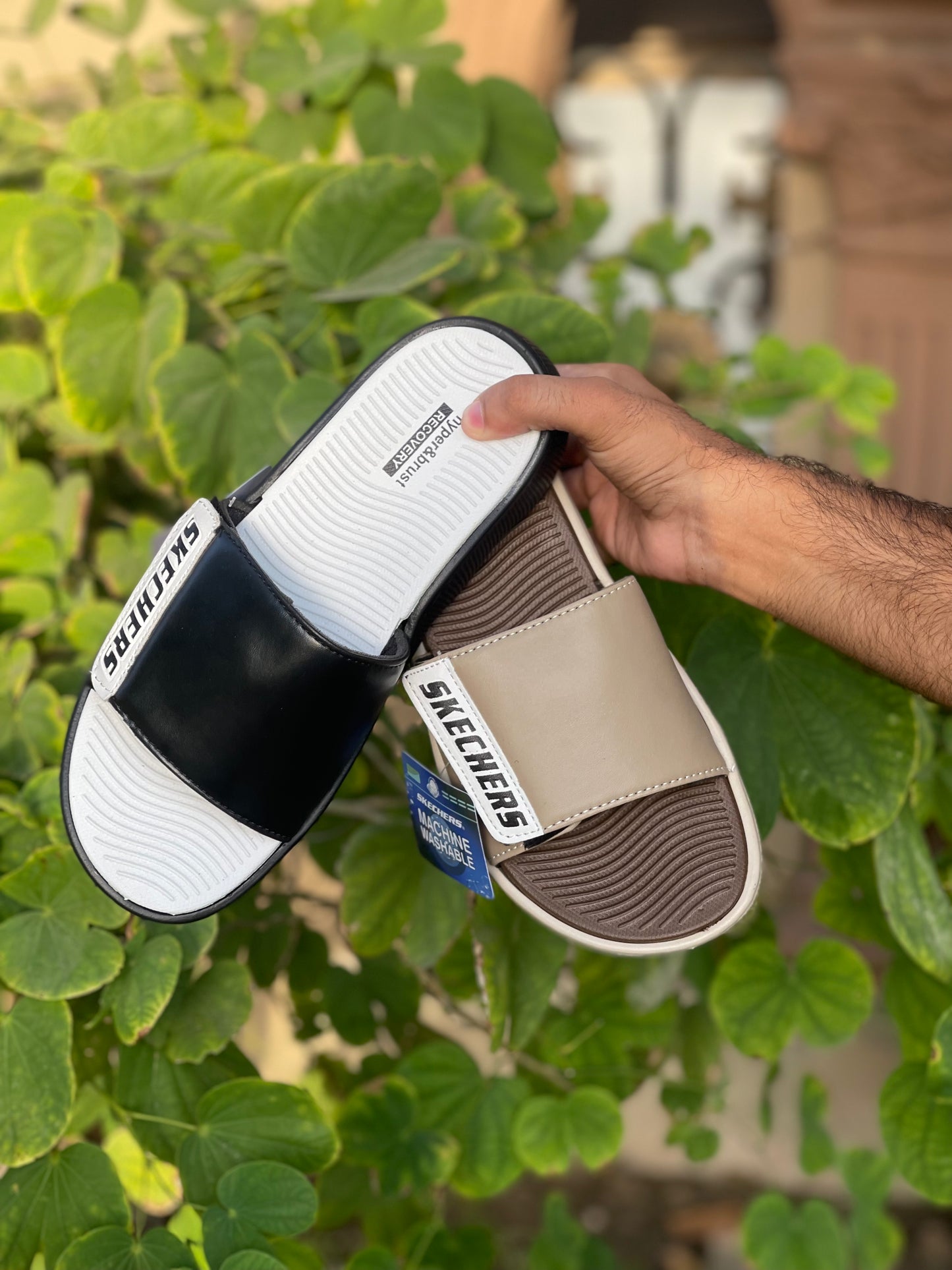 Skecher Wavy Slides - By Olee