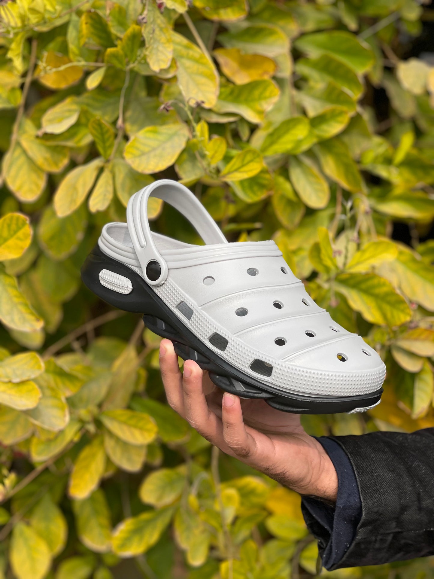 SPECIAL CROCS