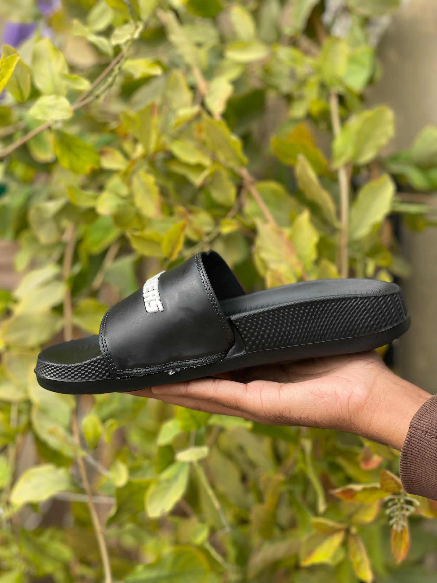 Skecher Slides By Olee